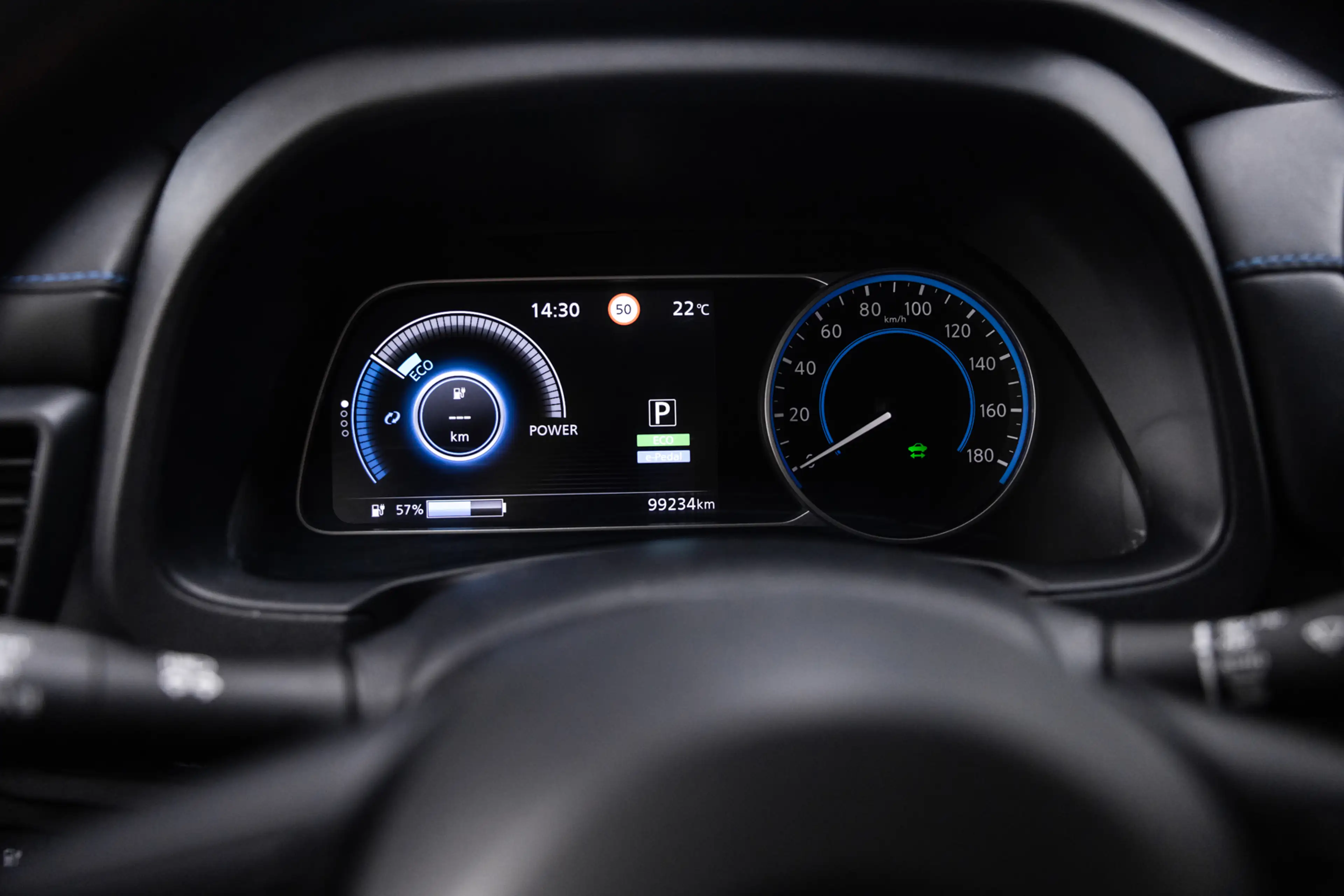 Nissan Leaf N-Connecta 40 kWh | ProPilot | 360 Camera | Apple — photo 9