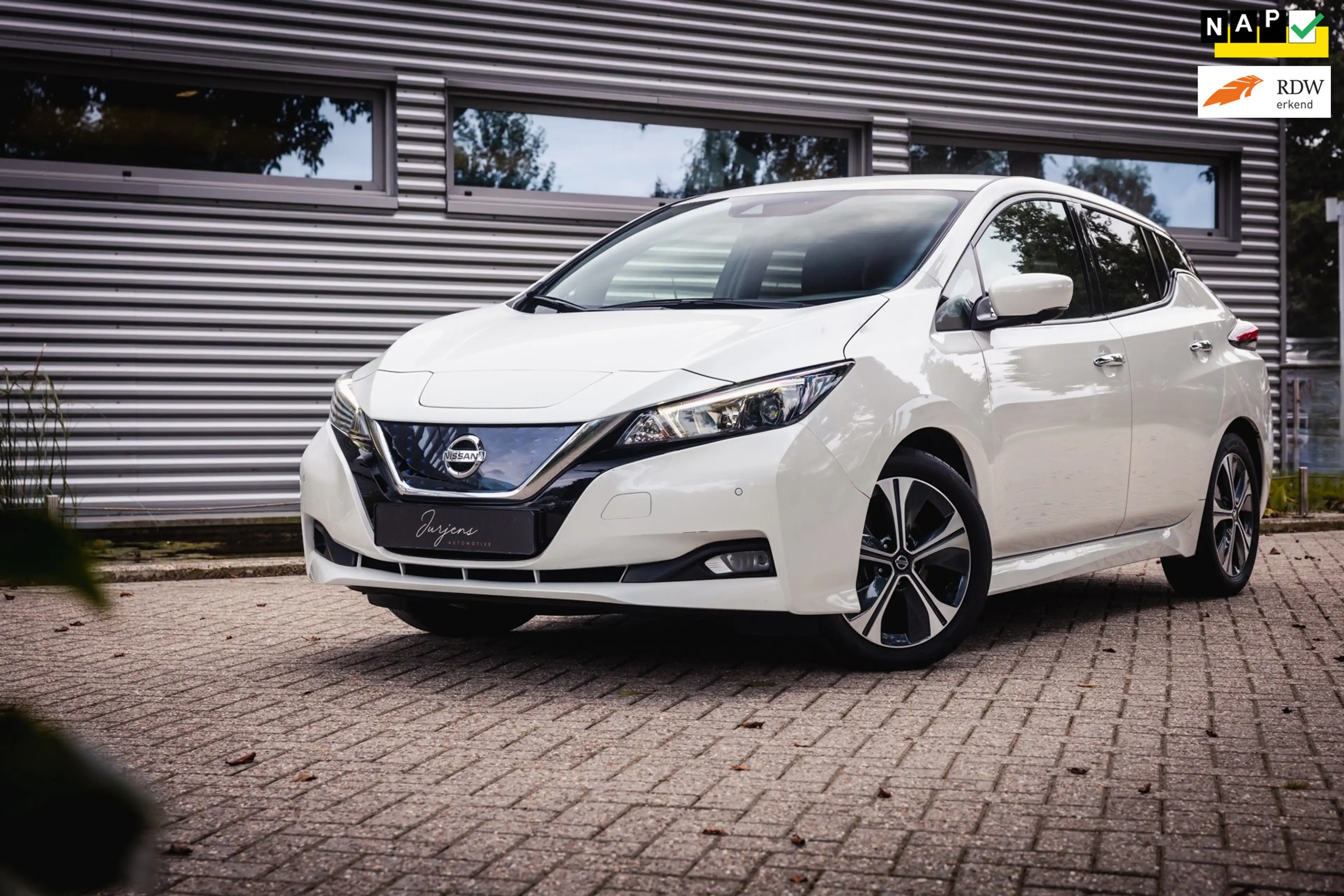 Nissan Leaf N-Connecta 40 kWh | ProPilot | 360 Camera | Apple