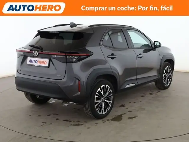 Toyota Yaris Cross view 6