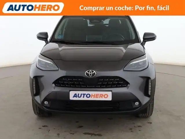 Toyota Yaris Cross view 9