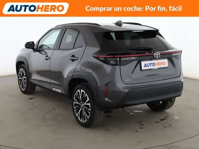 Toyota Yaris Cross view 4