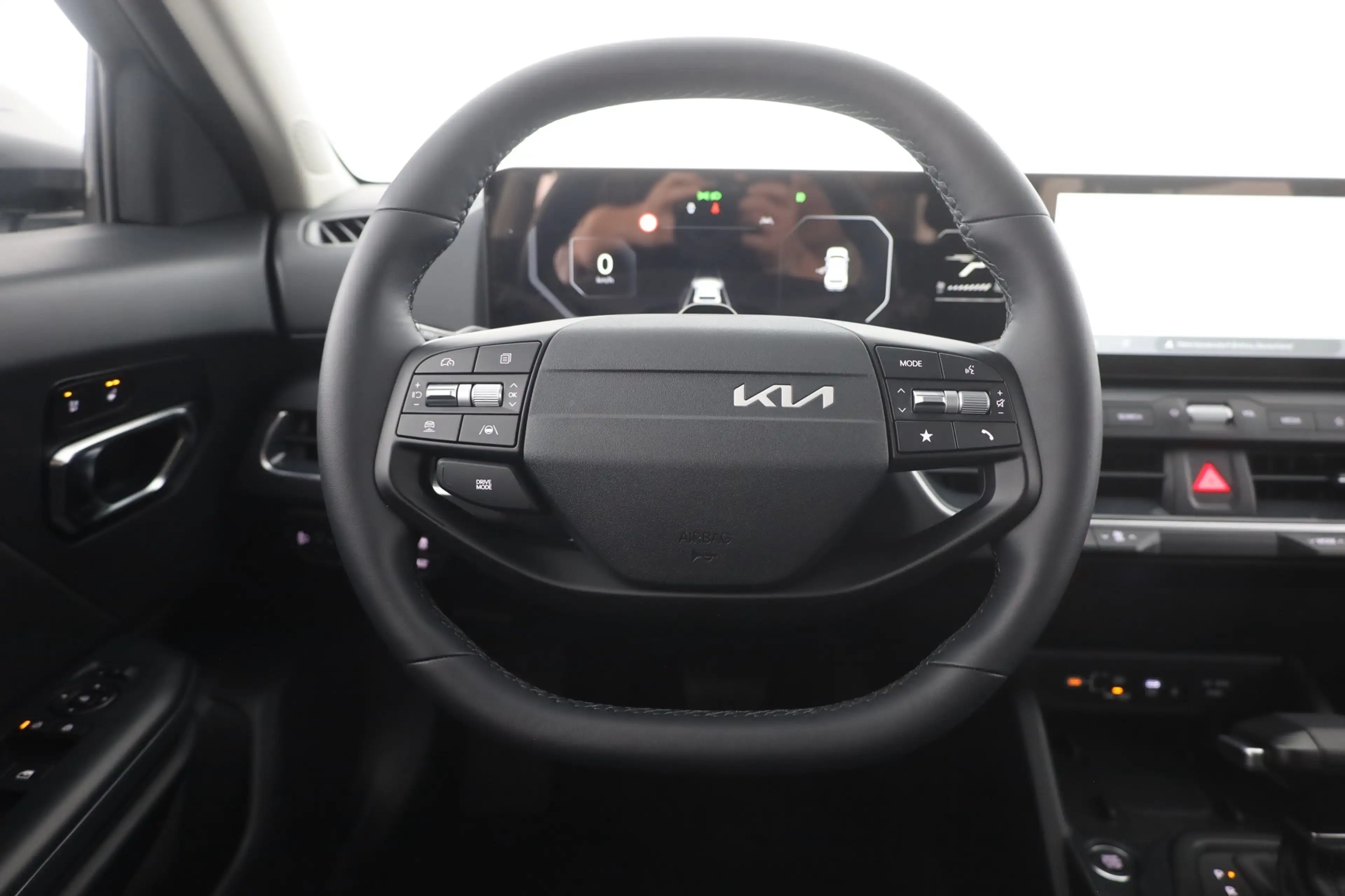 Kia Ceed SW / cee'd SW K4 Sportswagon 1.6 T-GDI Aut. LED ACC Navi — photo 15