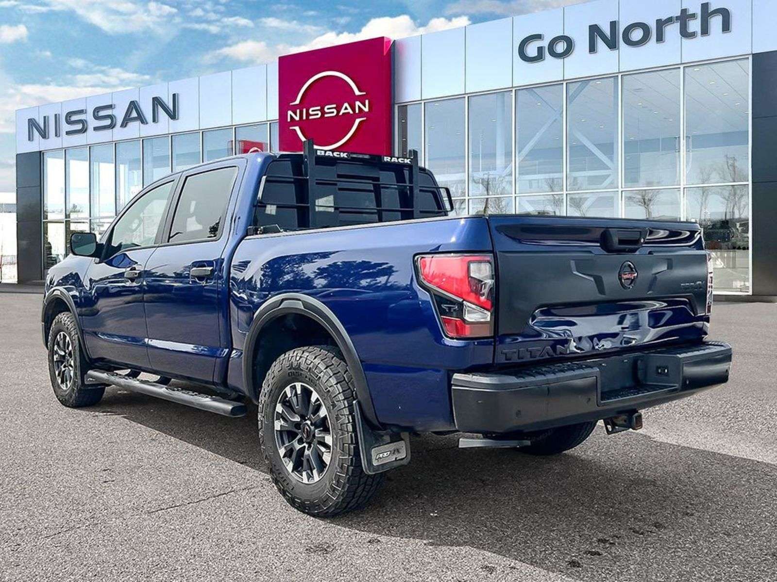 2021 Nissan Titan PRO-4X/V8/FENDER/LEATHER/DRIVERS ASSIST/360 CAM — снимка 1