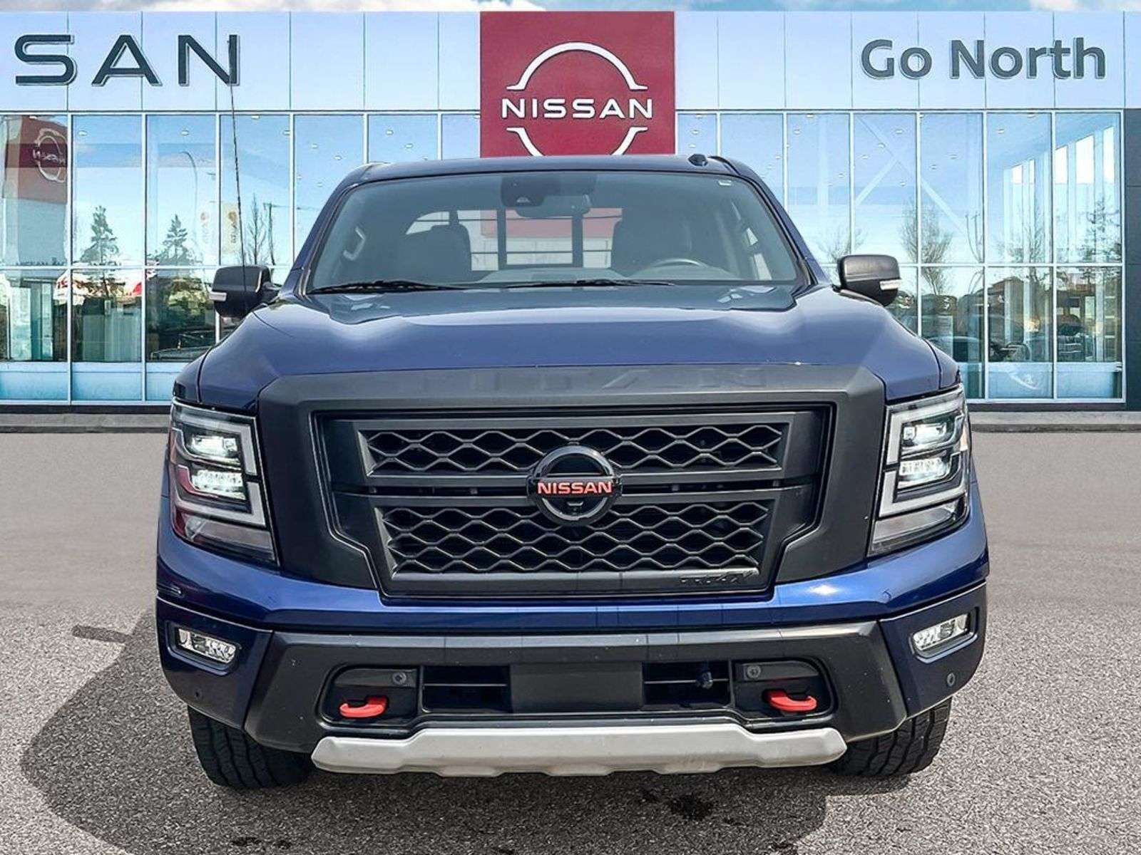 2021 Nissan Titan PRO-4X/V8/FENDER/LEATHER/DRIVERS ASSIST/360 CAM — снимка 1