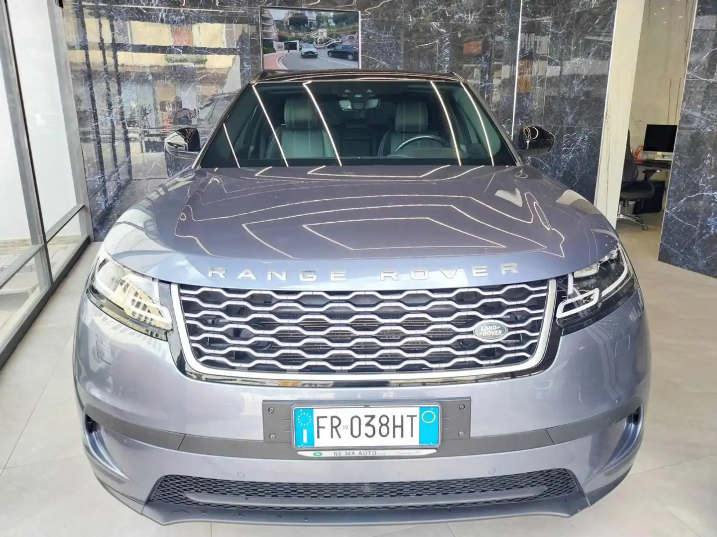 Land Rover Range Rover Velar 2.0D I4 240 CV HSE Bleu - 1