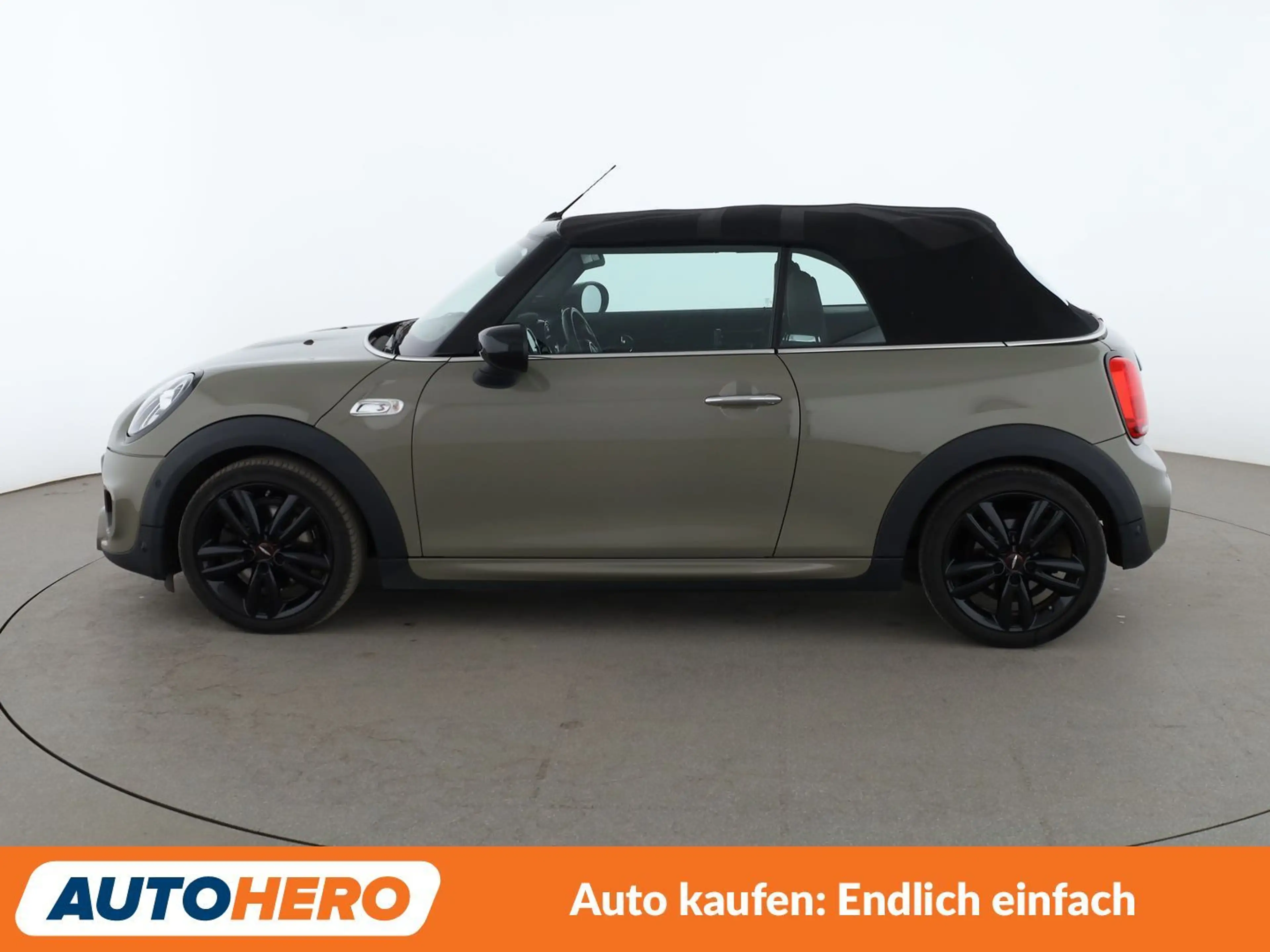 MINI Cooper S Cabrio Cooper S Aut.*NAVI*LED*TEMPO*PDC*H&K*SHZ* — photo 3