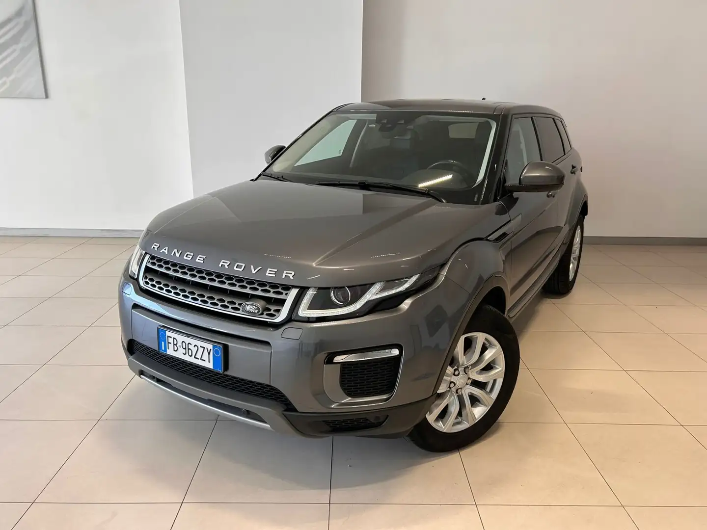 Land Rover Range Rover Evoque Range Rover Evoque 2.0 TD4 150 CV 5p. SE *AUTOCARR Gris - 1