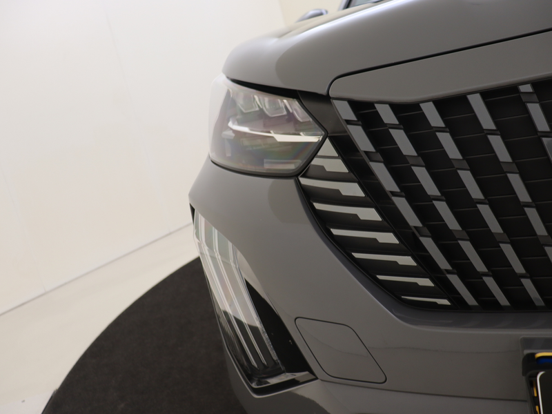 Peugeot e-2008 EV GT Avantage 54 kWh Camera + parkeersensoren | A — photo 13