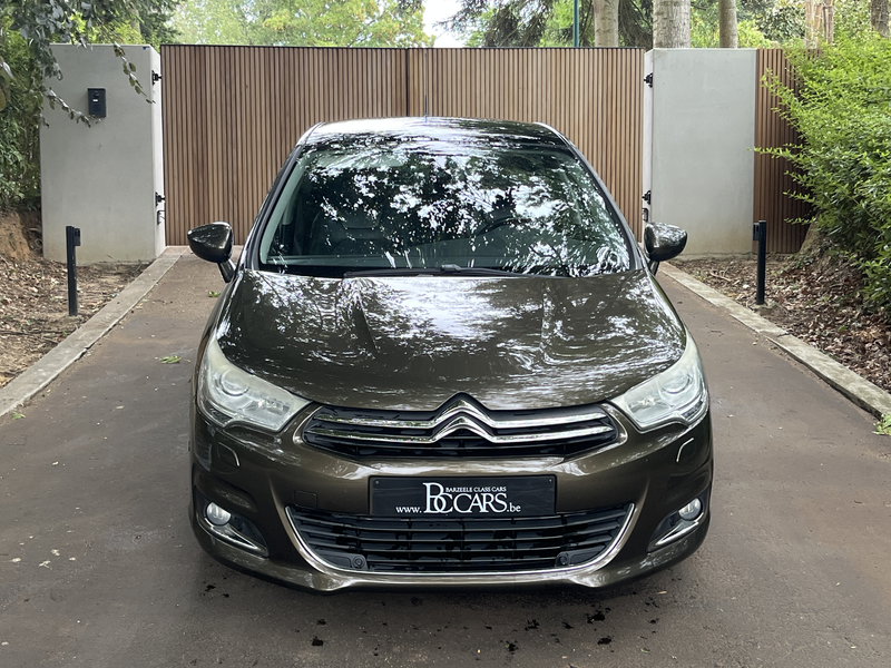 Citroen C4 1.6HDI Xenon-Navi-Pano-Verw.Leer-BT-Pdc-15" — photo 2