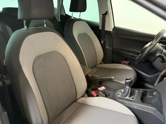 Seat Ibiza view 5