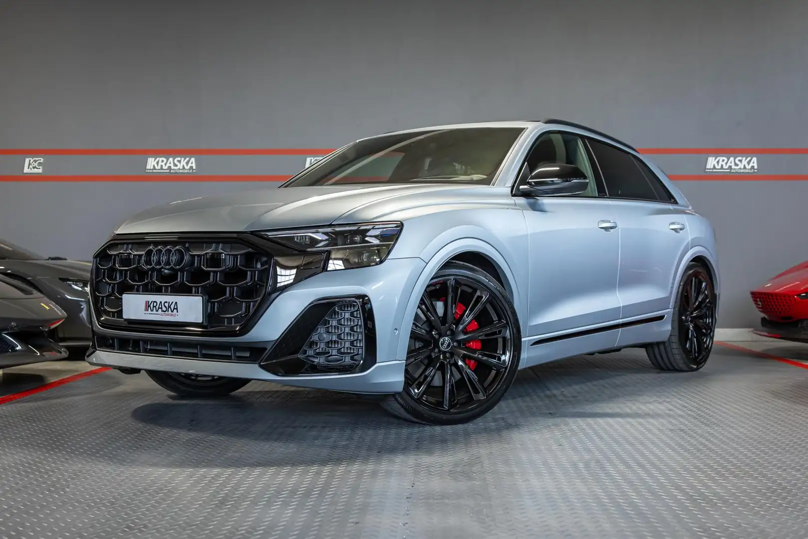 Audi SQ8 4.0 TFSI quattro PANO B&O STHZ FACELIFT ABT Argintiu - 1