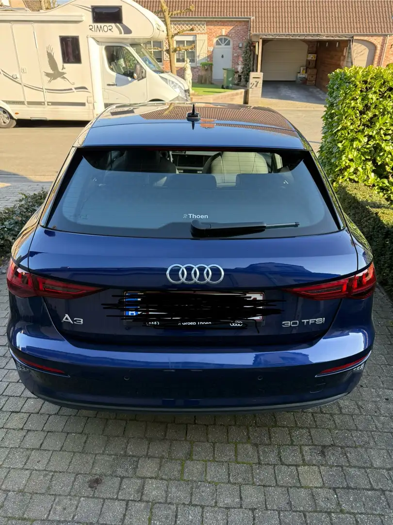 Audi A3 Sportback Blauw - 2
