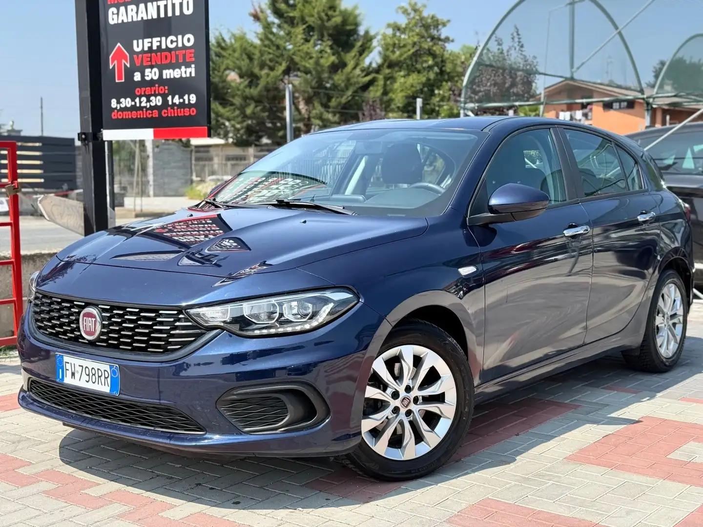 Fiat Tipo 1.4 5 porte Easy Business Blu/Azzurro - 2