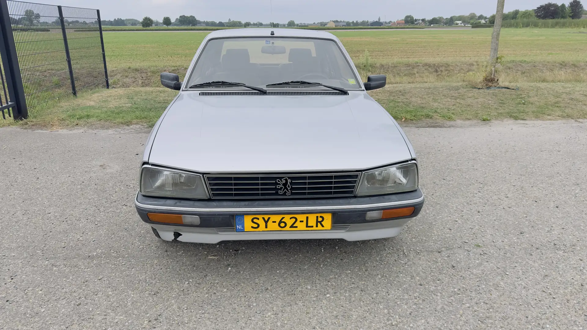 Peugeot 505 GTI - 2