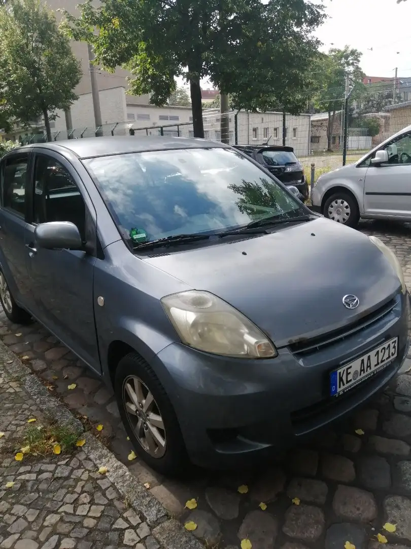 Daihatsu Sirion Sirion 1.3 Grau - 2