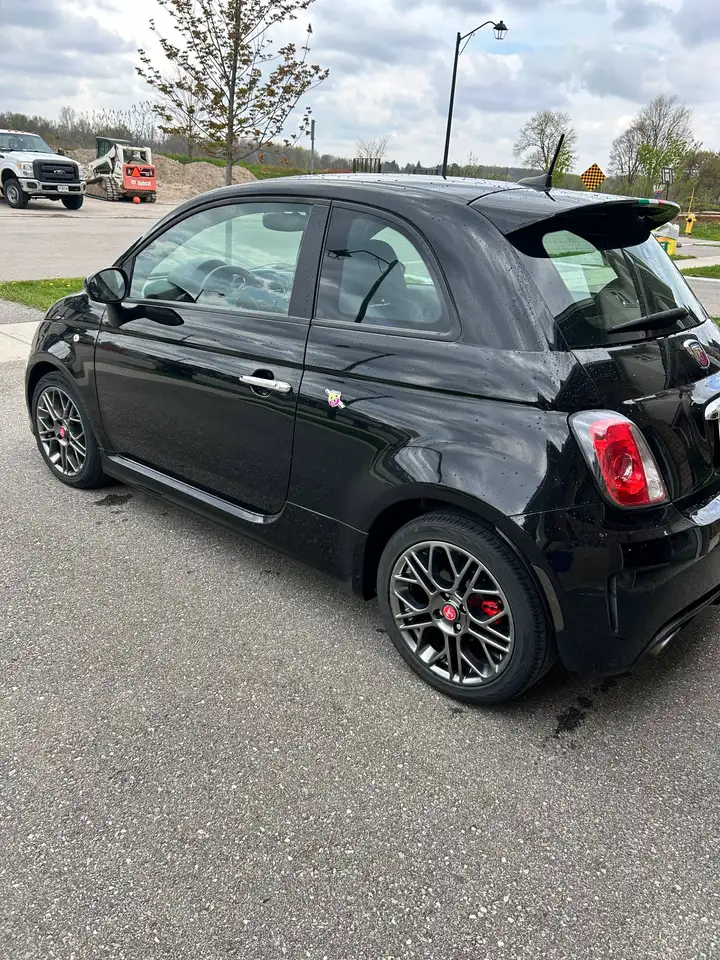 Fiat 500 Abarth снимка Fiat 500 Abarth