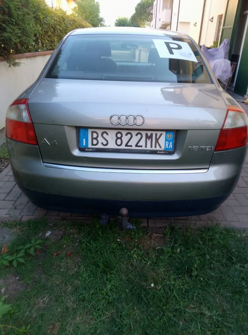 Audi A4 A4 1.9 tdi 130cv Argent - 1