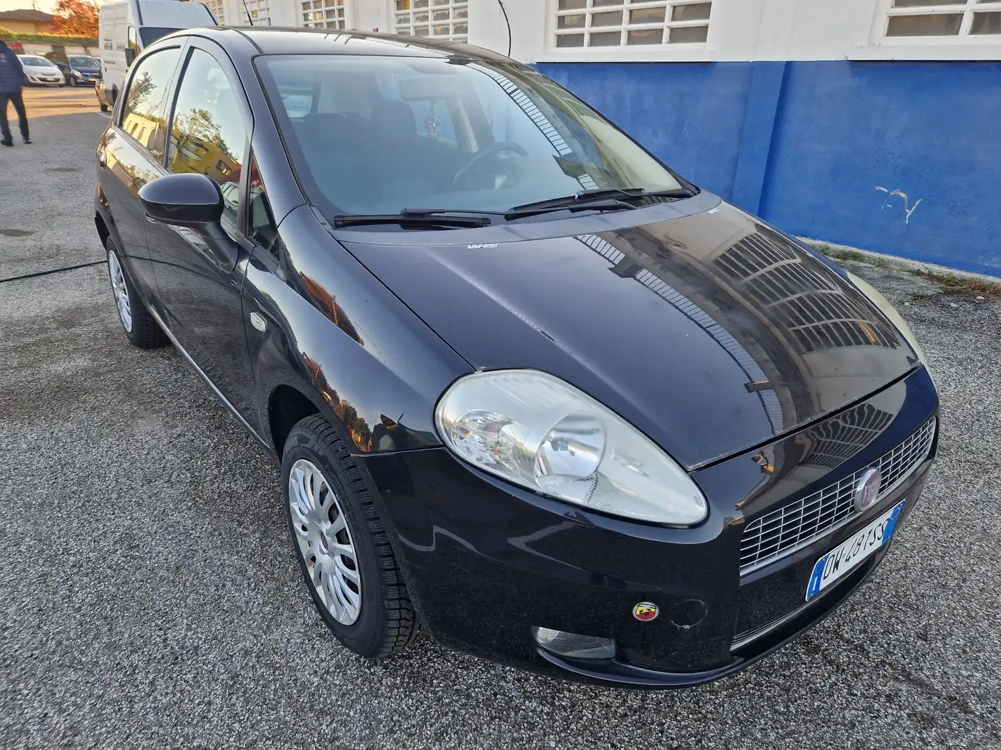 Fiat Grande Punto 5p 1.4 natural power Actual 77cv - 2