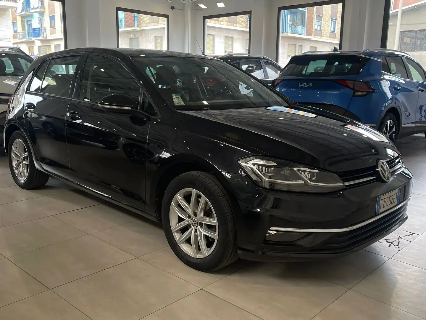 Volkswagen Golf 5p 2.0 tdi 150cv Business  dsg Disponibile Noir - 2