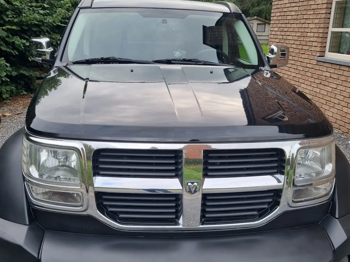 Dodge Nitro 2.8 Turbo CRD SXT 4WD Чорний - 1