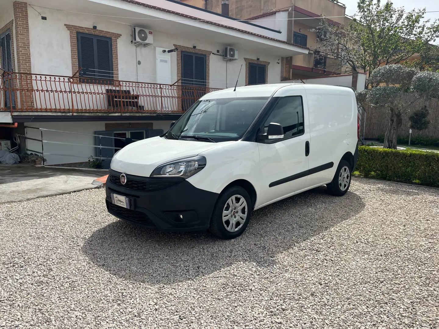 Fiat Doblo 1.6 DIESEL 3 POSTI 2021 Piros - 1