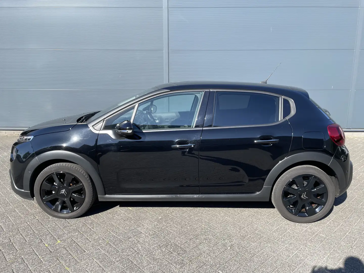 Citroen C3 82pk Shine (Camera - Keyless Entry - Dodehoek dete Schwarz - 2