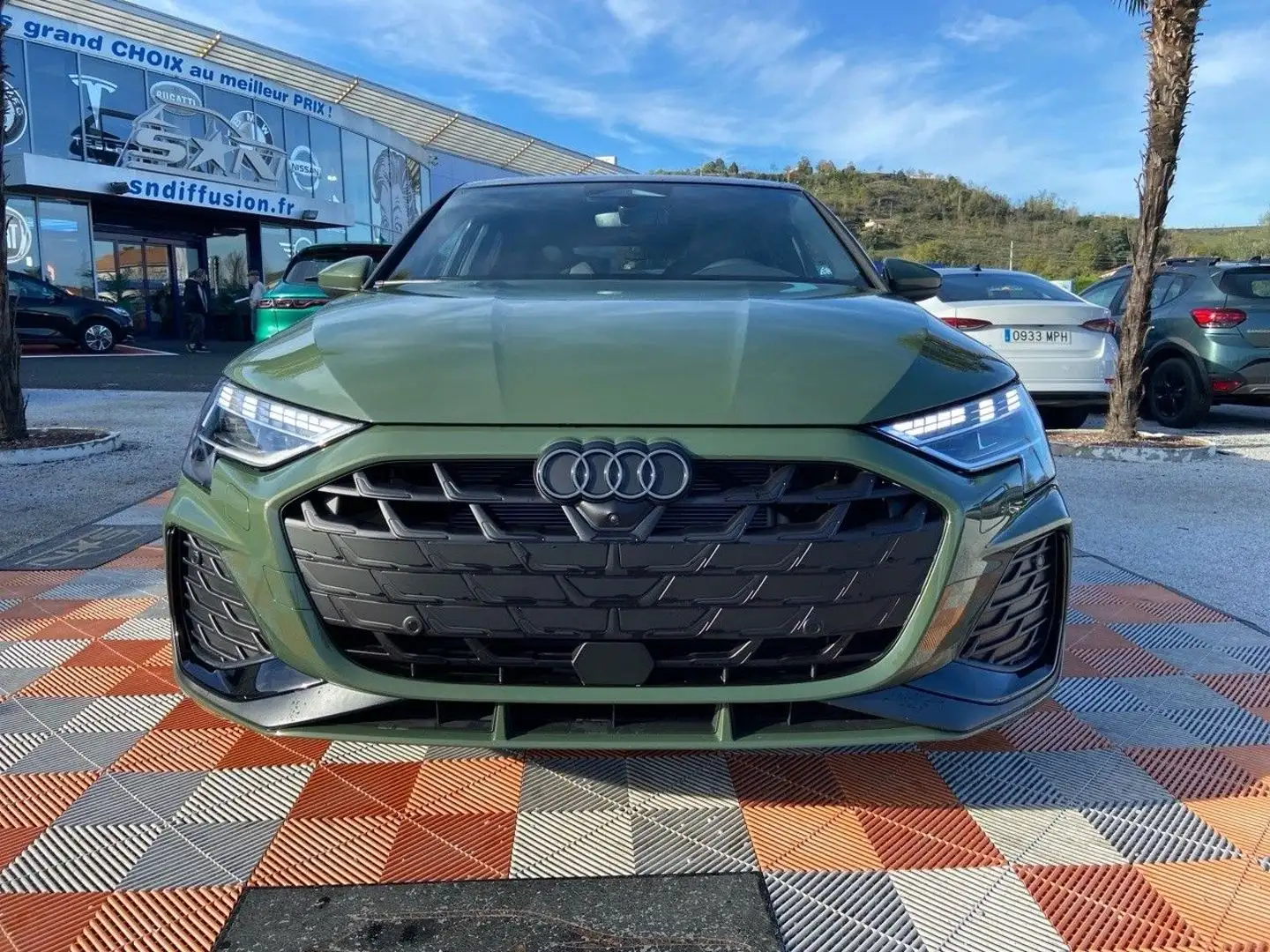 Audi A3 NEW 35 TDI 150 S-tronic S LINE TOE Matrix Caméra 360 JA 18\u0026amp;quot; Black Hifi SONOS Vert - 2