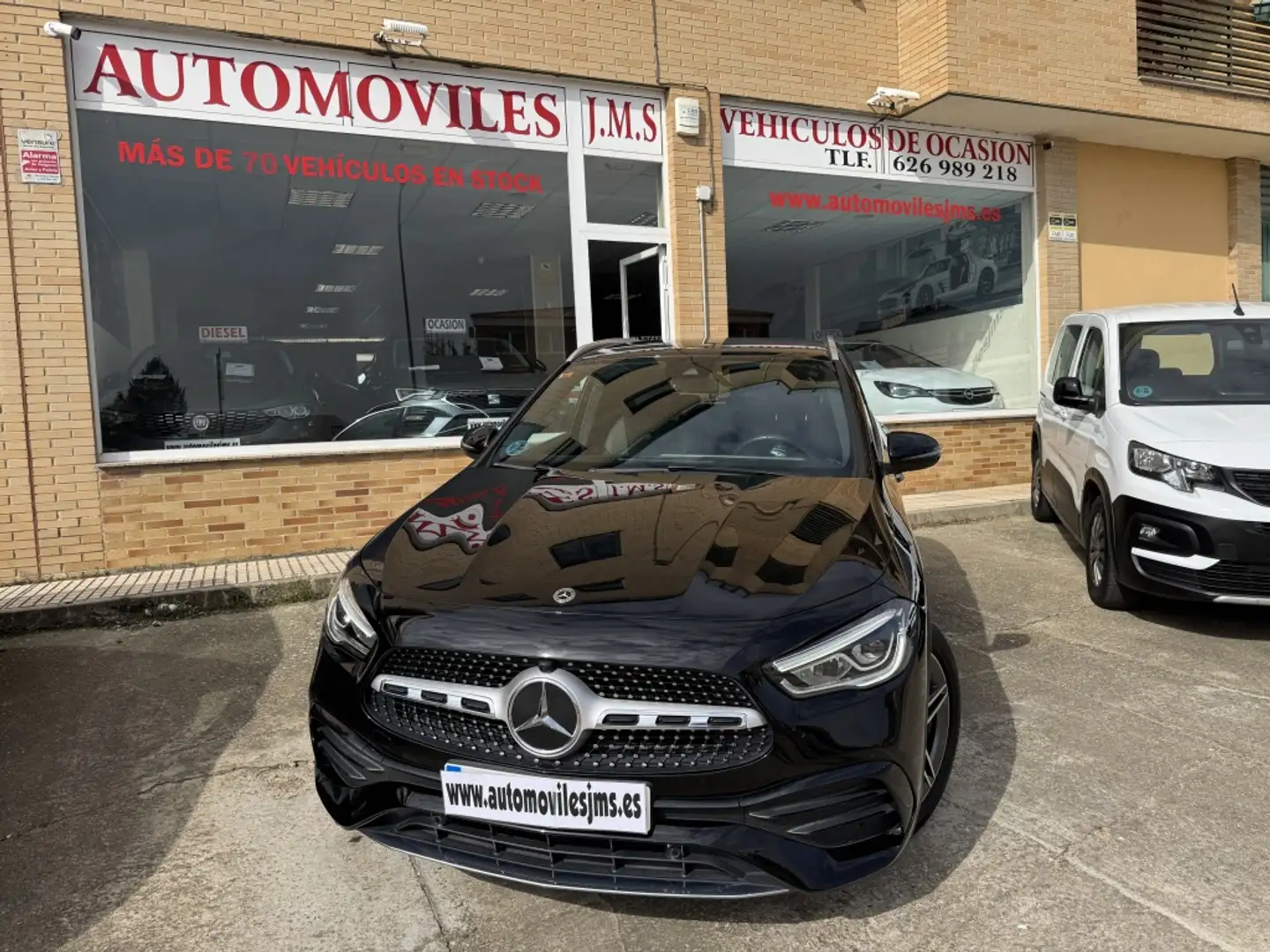 Mercedes-Benz GLA 200 200d 8G-DCT Negro - 2