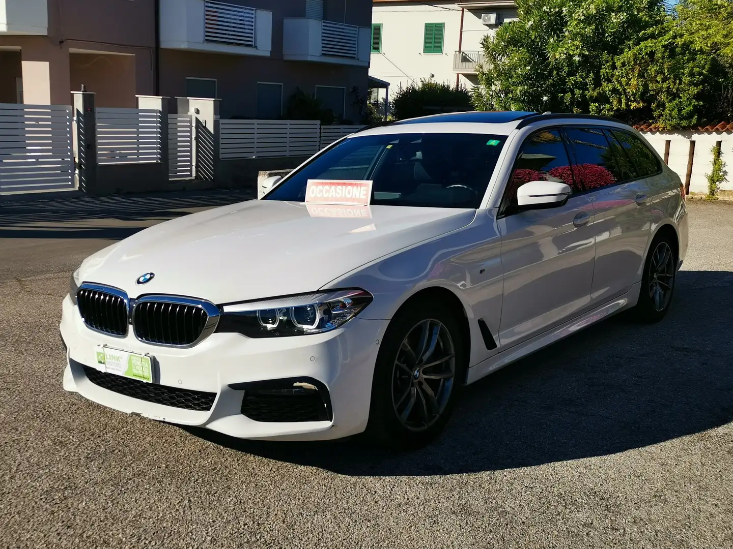 BMW 520 Serie 5 G31 520d Touring xdrive Msport auto Wit - 1