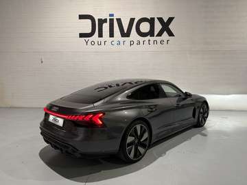 60 quattro 350kW (476CV)