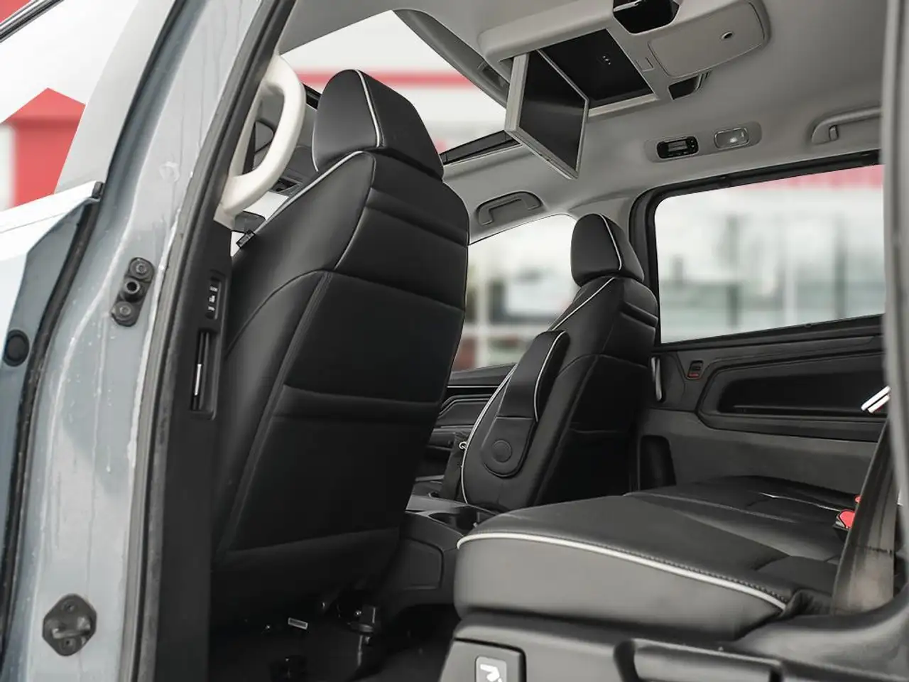 Honda Odyssey снимка Honda Odyssey