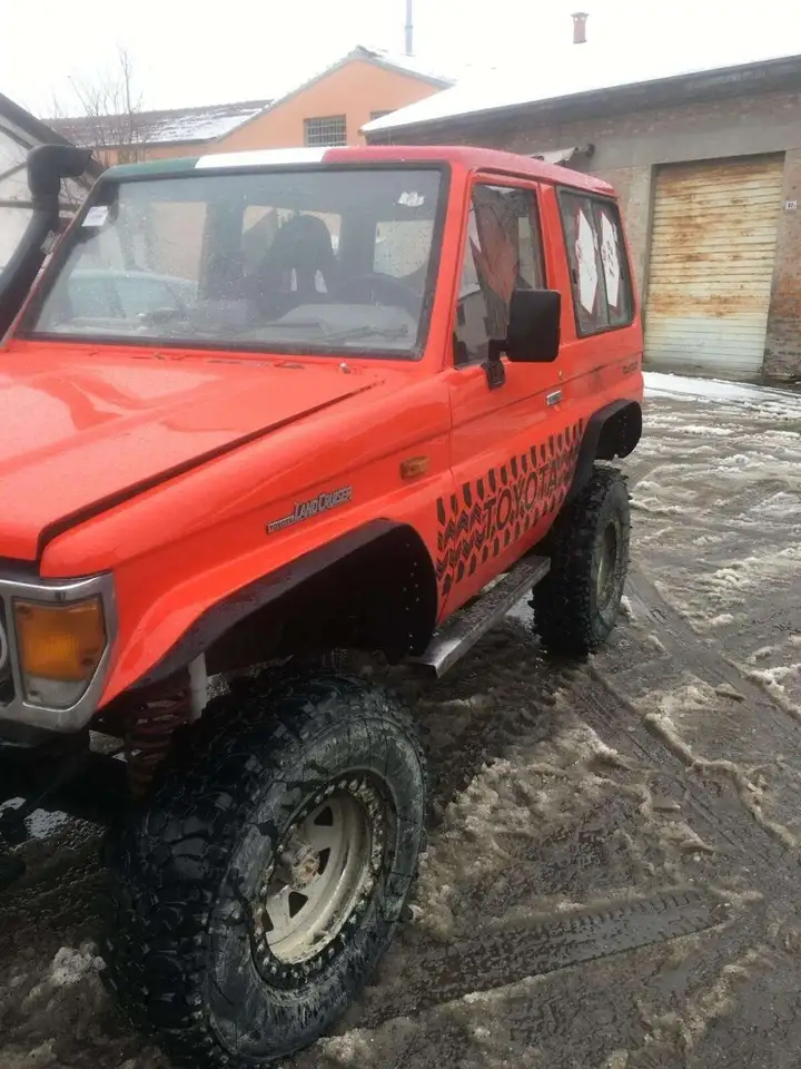 Toyota Land Cruiser II 2.4 turbodiesel SW LJ70, foto 2