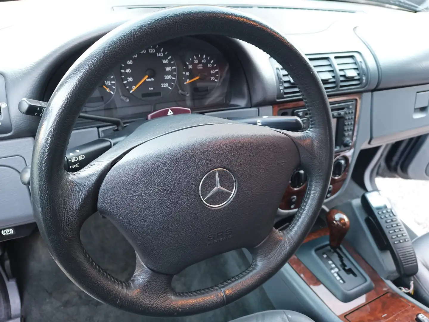 Mercedes-Benz ML 320 auto - 2