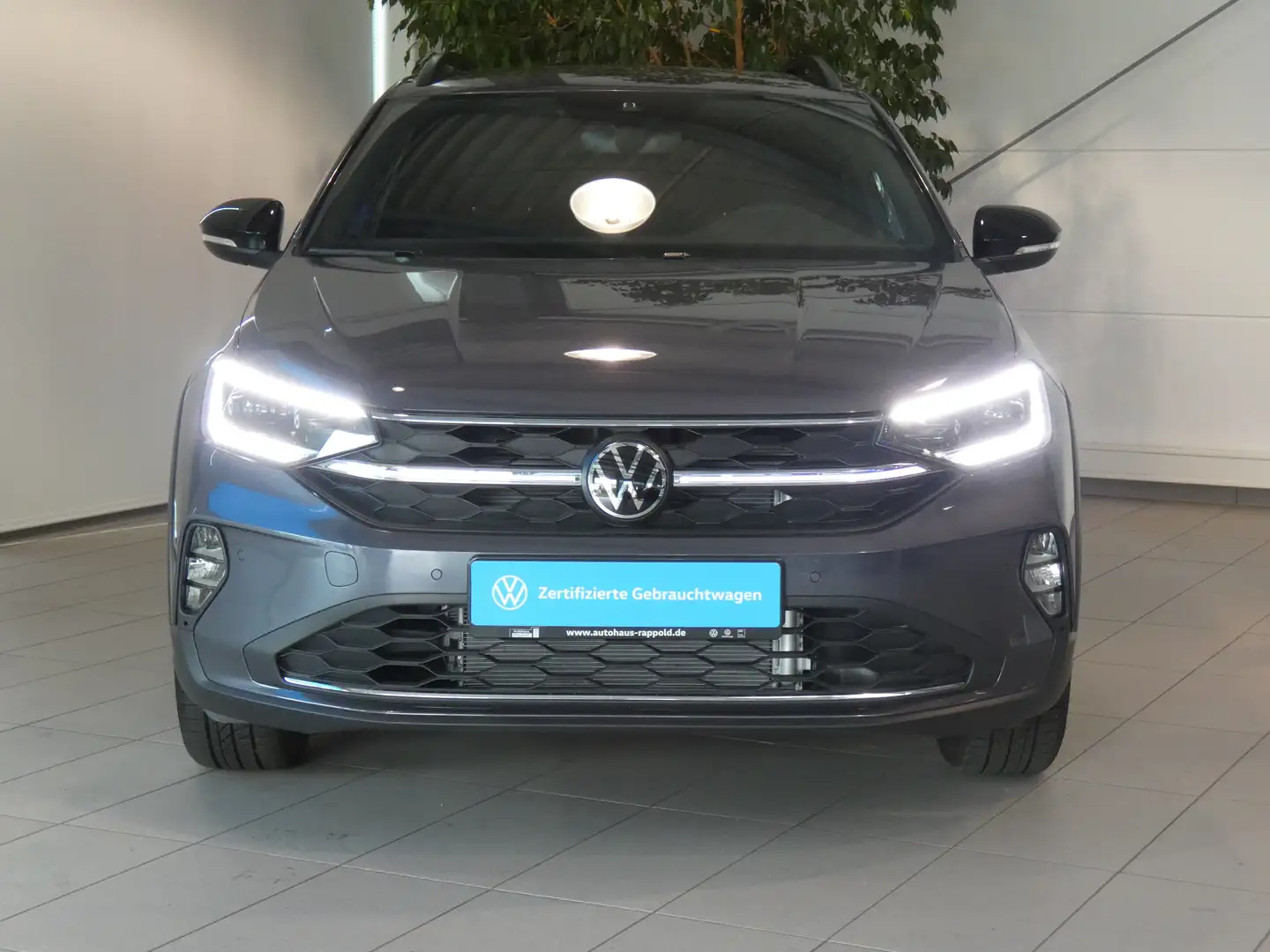 Volkswagen Taigo 1.0 TSI Move DSG AHK KAMERA IQ LIGHT Grau - 2