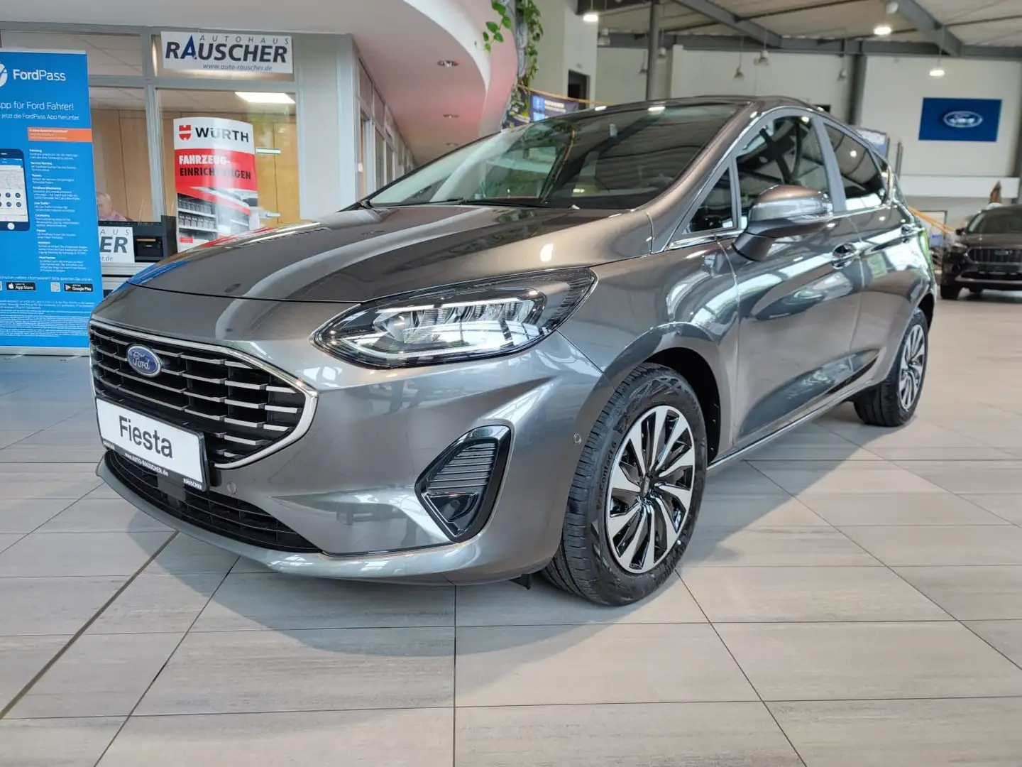Ford Fiesta 1.0 l 92 kW MHEV Titanium Сірий - 2
