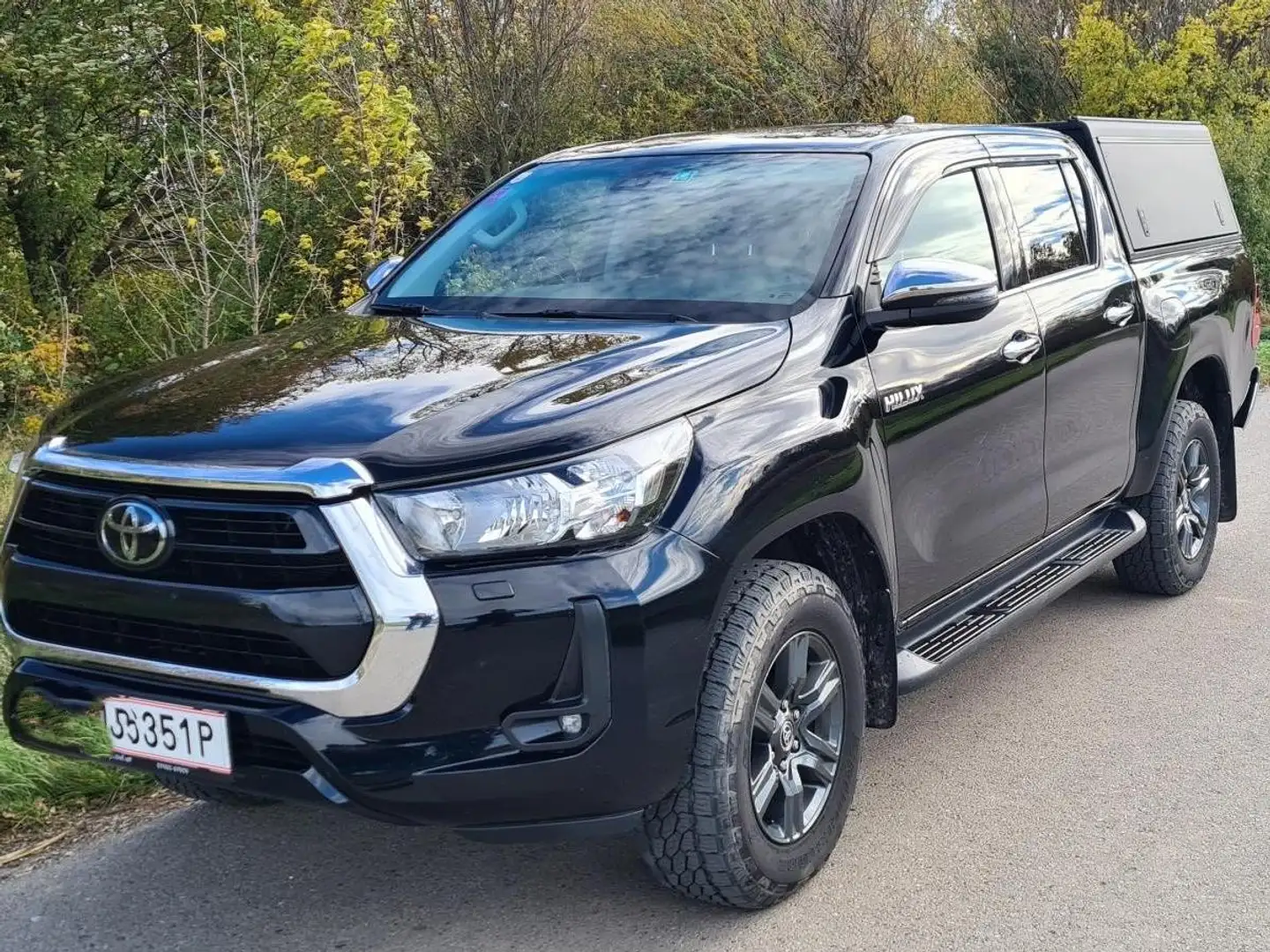 Toyota Hilux Hilux DK Active 4WD 2,4 D-4D Active Zwart - 2