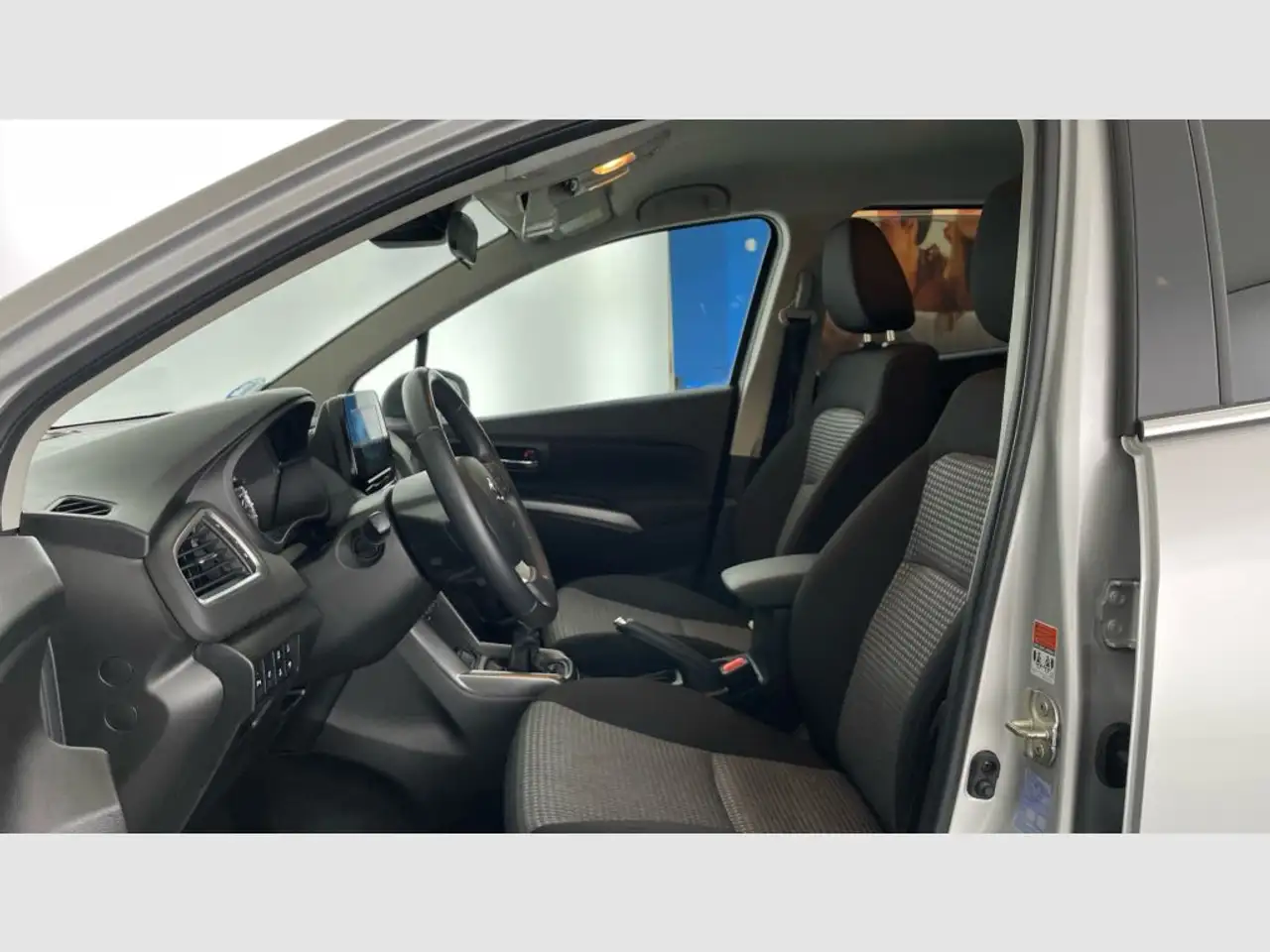 Suzuki SX4 S-Cross 2024 — фото 11