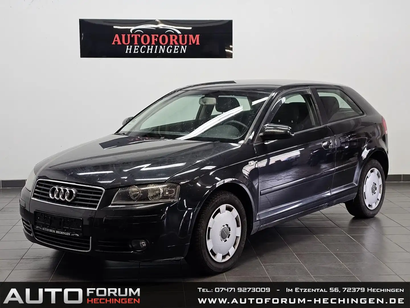 Audi A3 1.6 Attraction Schwarz - 2