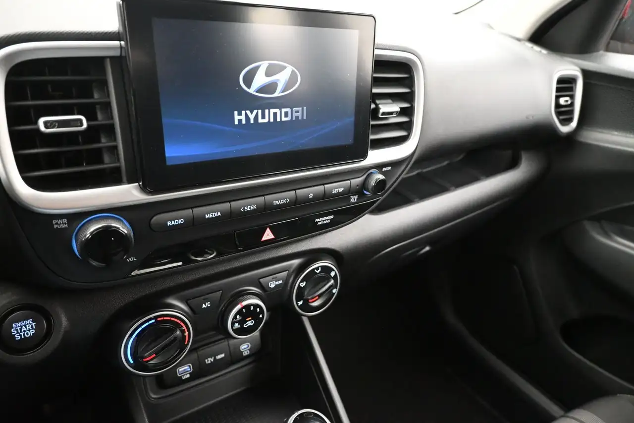 Hyundai Venue снимка Hyundai Venue