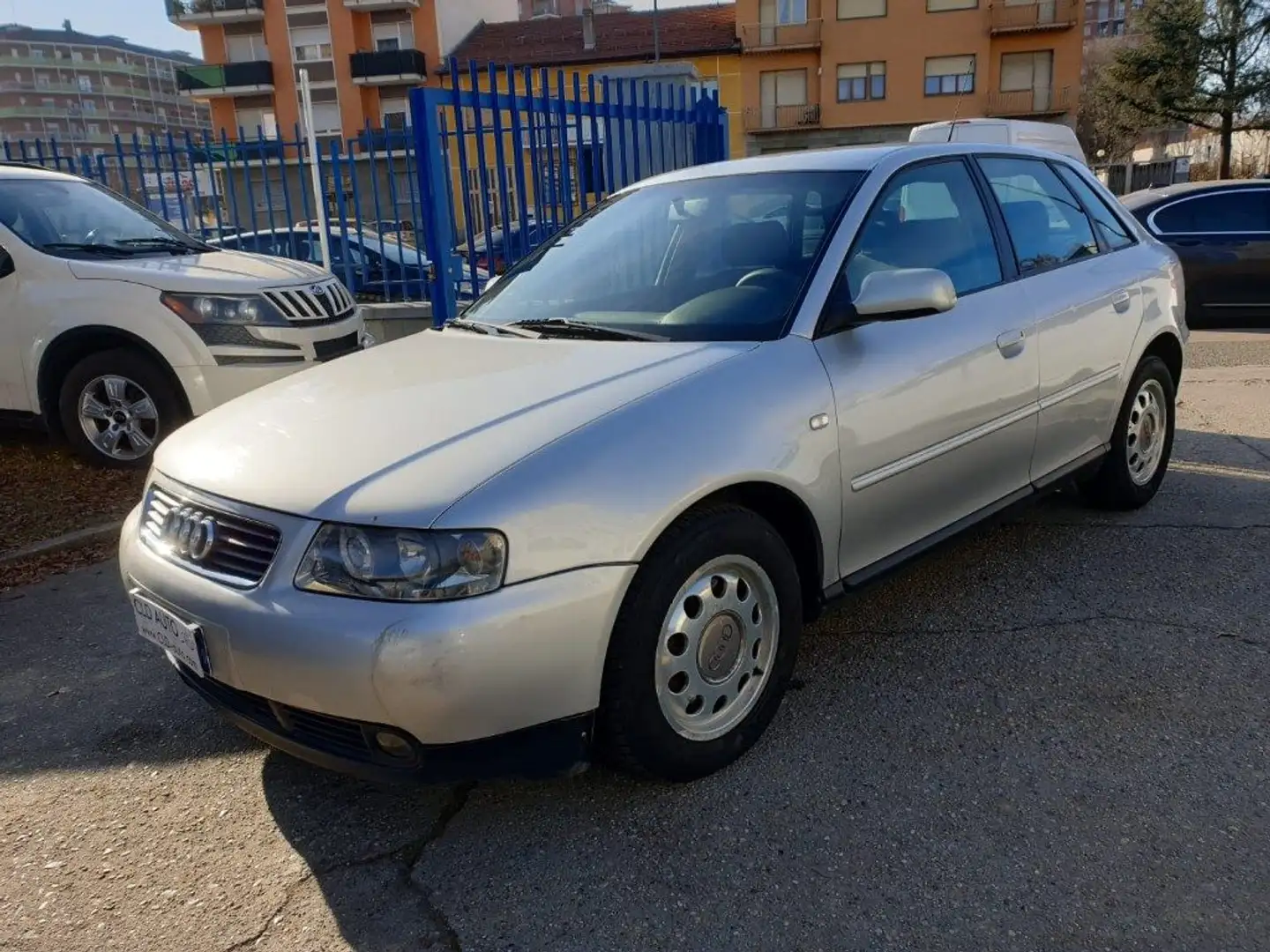 Audi A3 1.9 TDI/130 CV cat 5p. Ambiente Grigio - 2