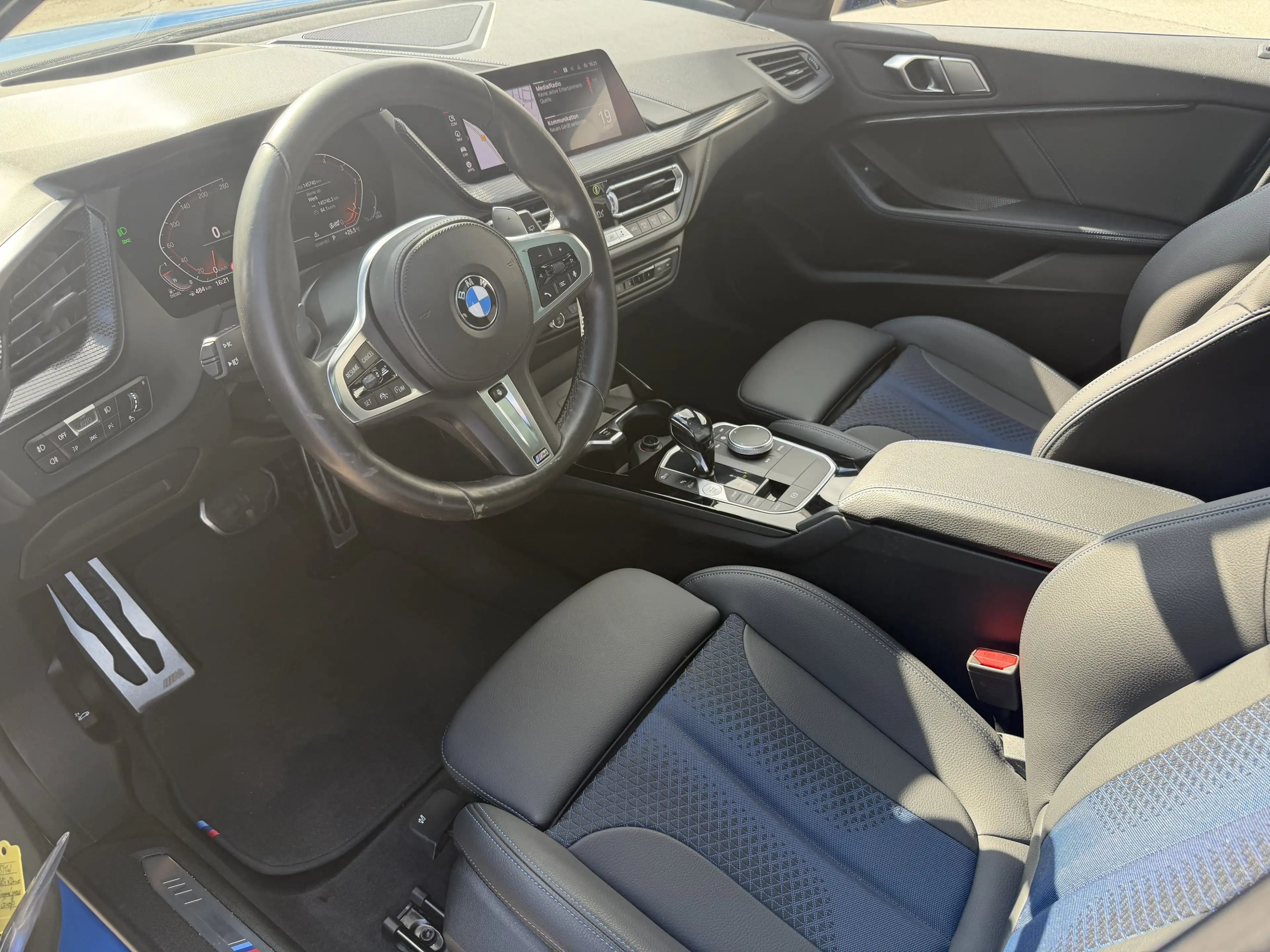 BMW 120 d xDrive Hatch — photo 5
