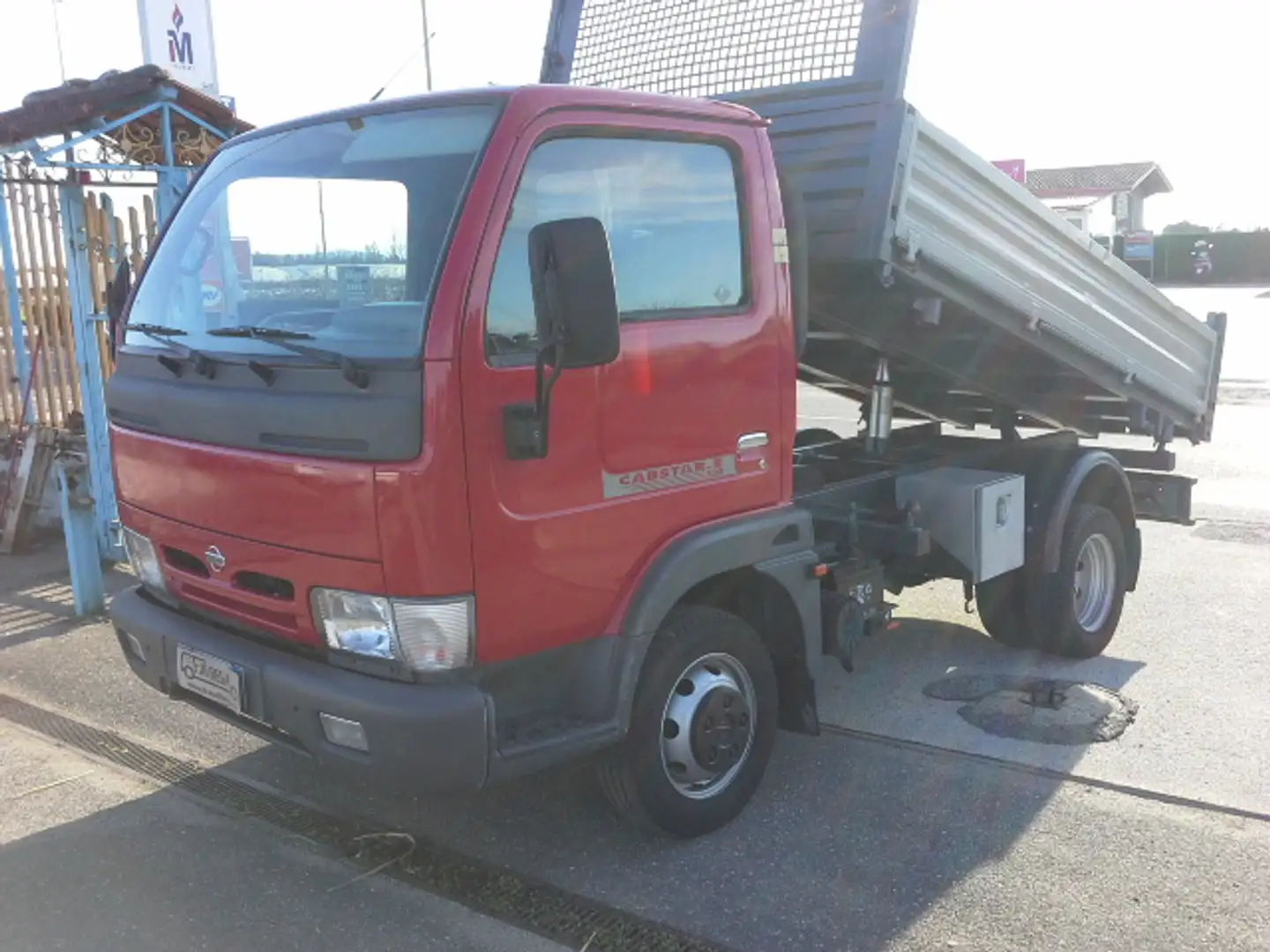 Nissan Cabstar 35.12 3.0  CASSONE RIBALTABILE TRILATERALE 3 POSTI - 2