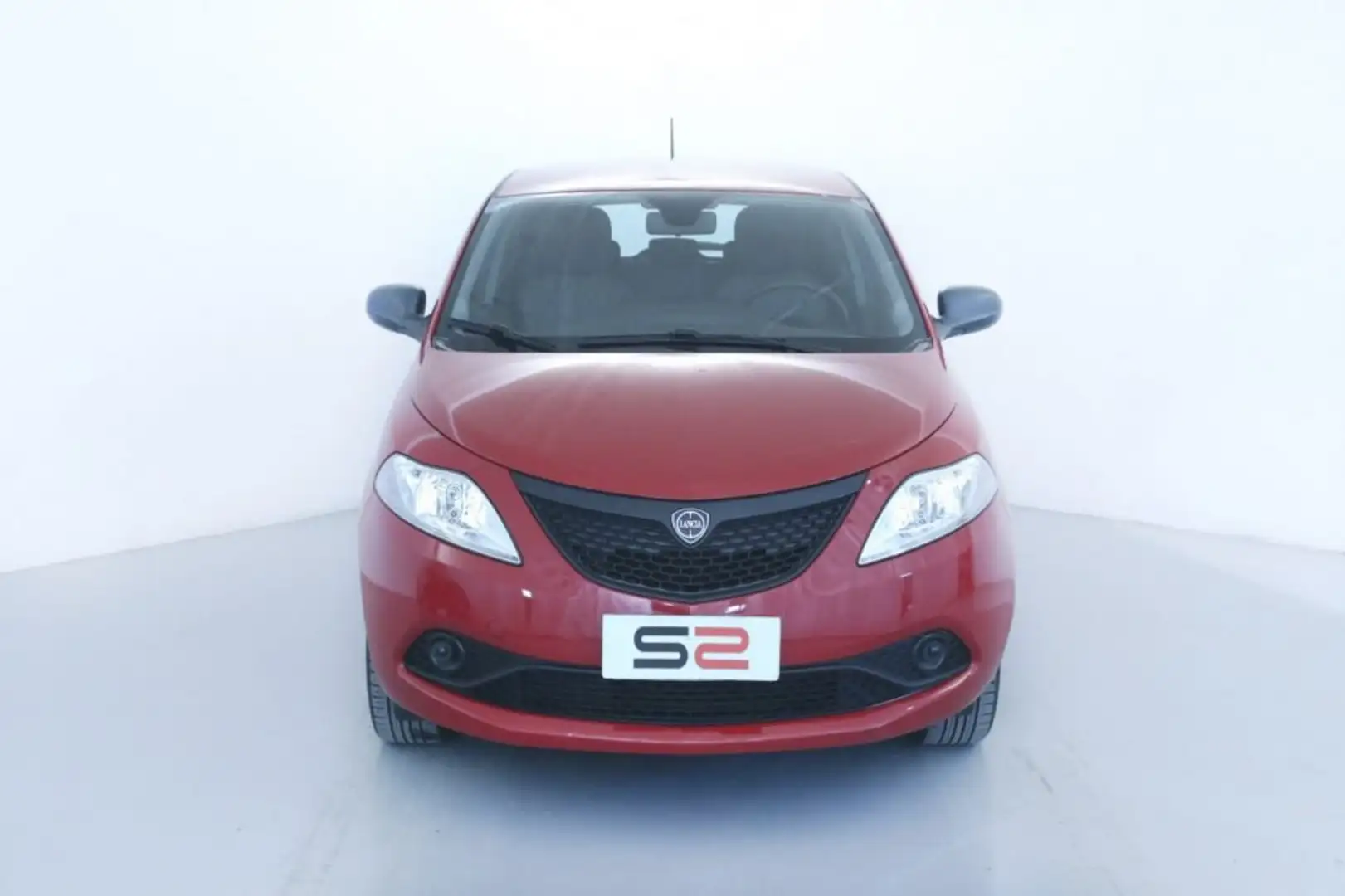 Lancia Ypsilon 1.2 5P GPL Ecochic Elefantino Blu NEOPATENTATI Rojo - 2