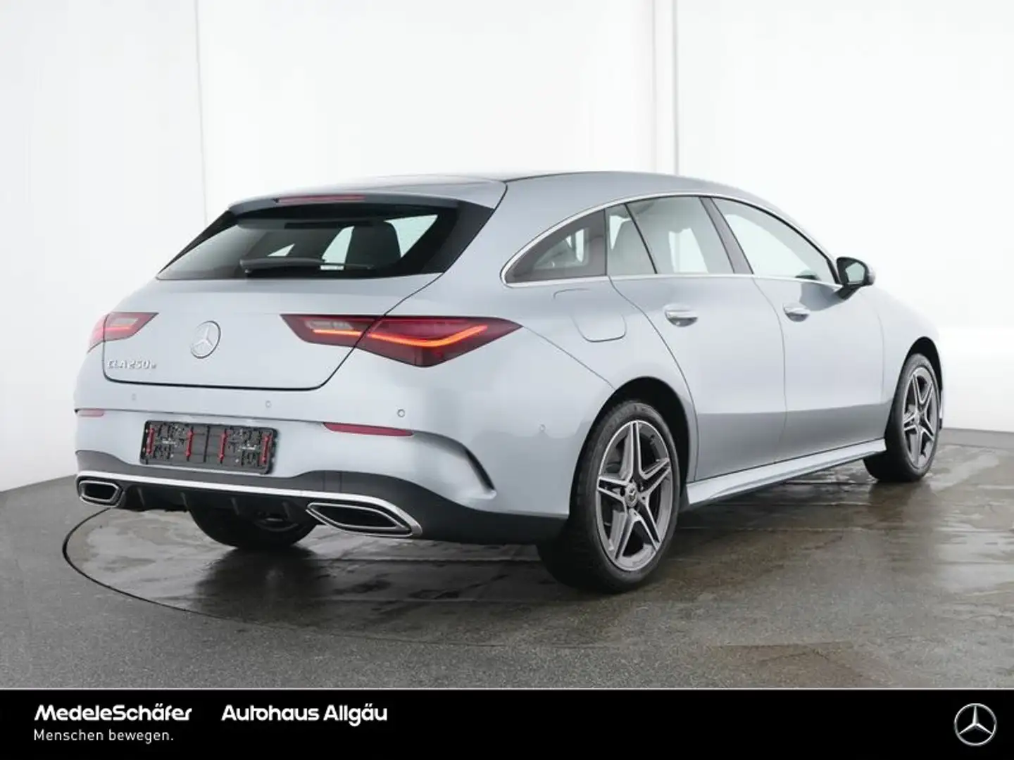 Mercedes-Benz CLA 250 CLA 250 e Shooting Brake AMG AHK 11kW M-LED NP63 Silber - 2
