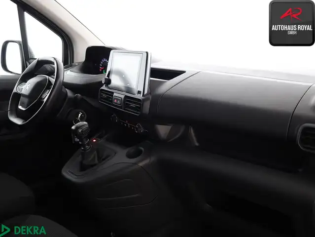 Peugeot Partner view 9