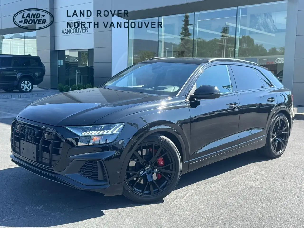 2023 Audi SQ8