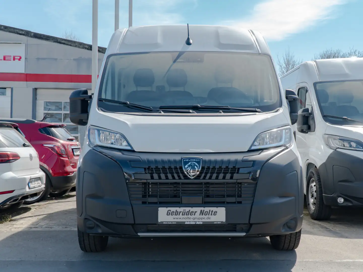 Peugeot Boxer Kasten 335 L3H2 BlueHDi 140 SHZ STANDHZ Bílá - 2
