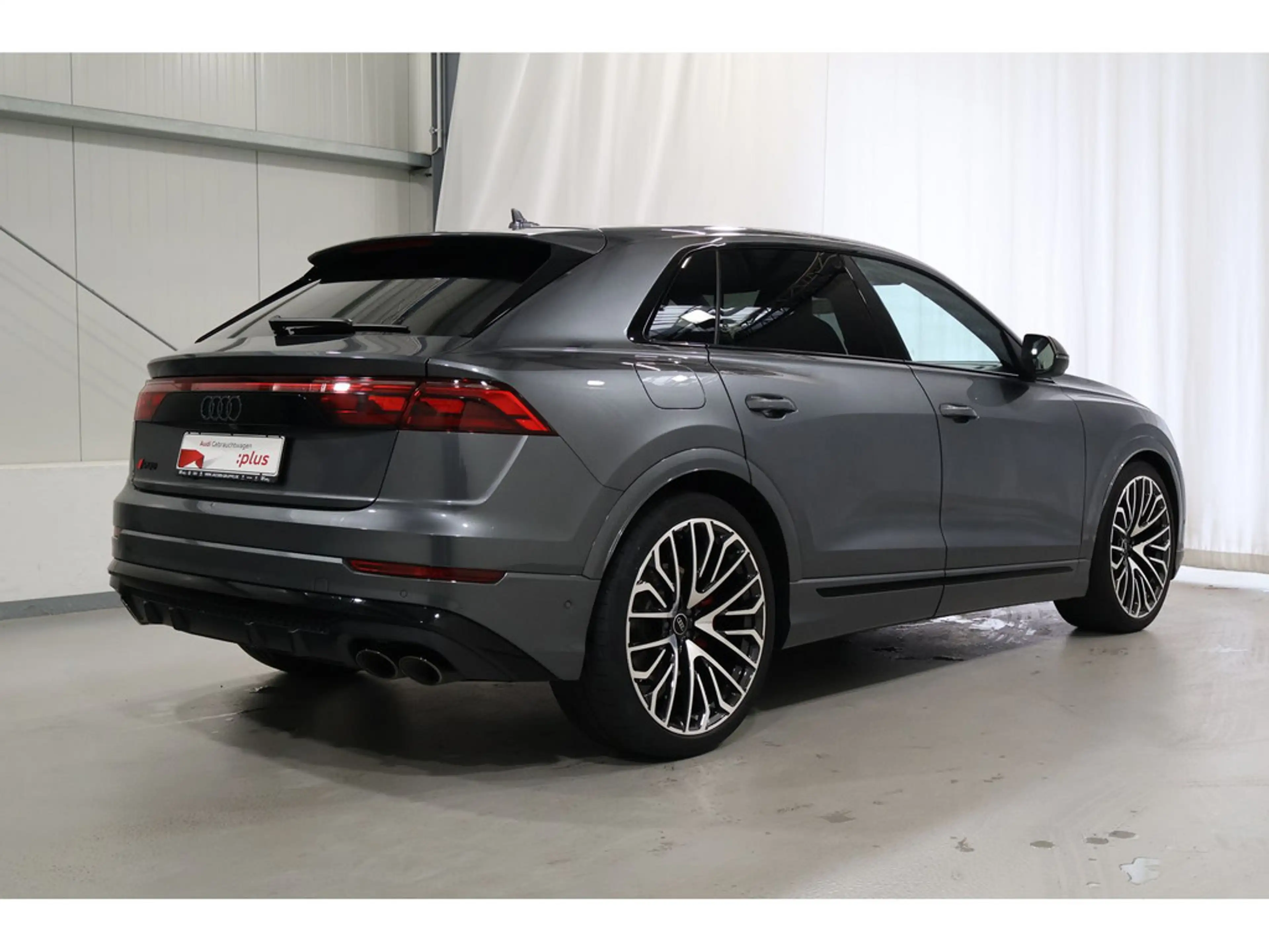 Audi SQ8 4.0 TFSI quattro B&O*Matrix*Pano — photo 4