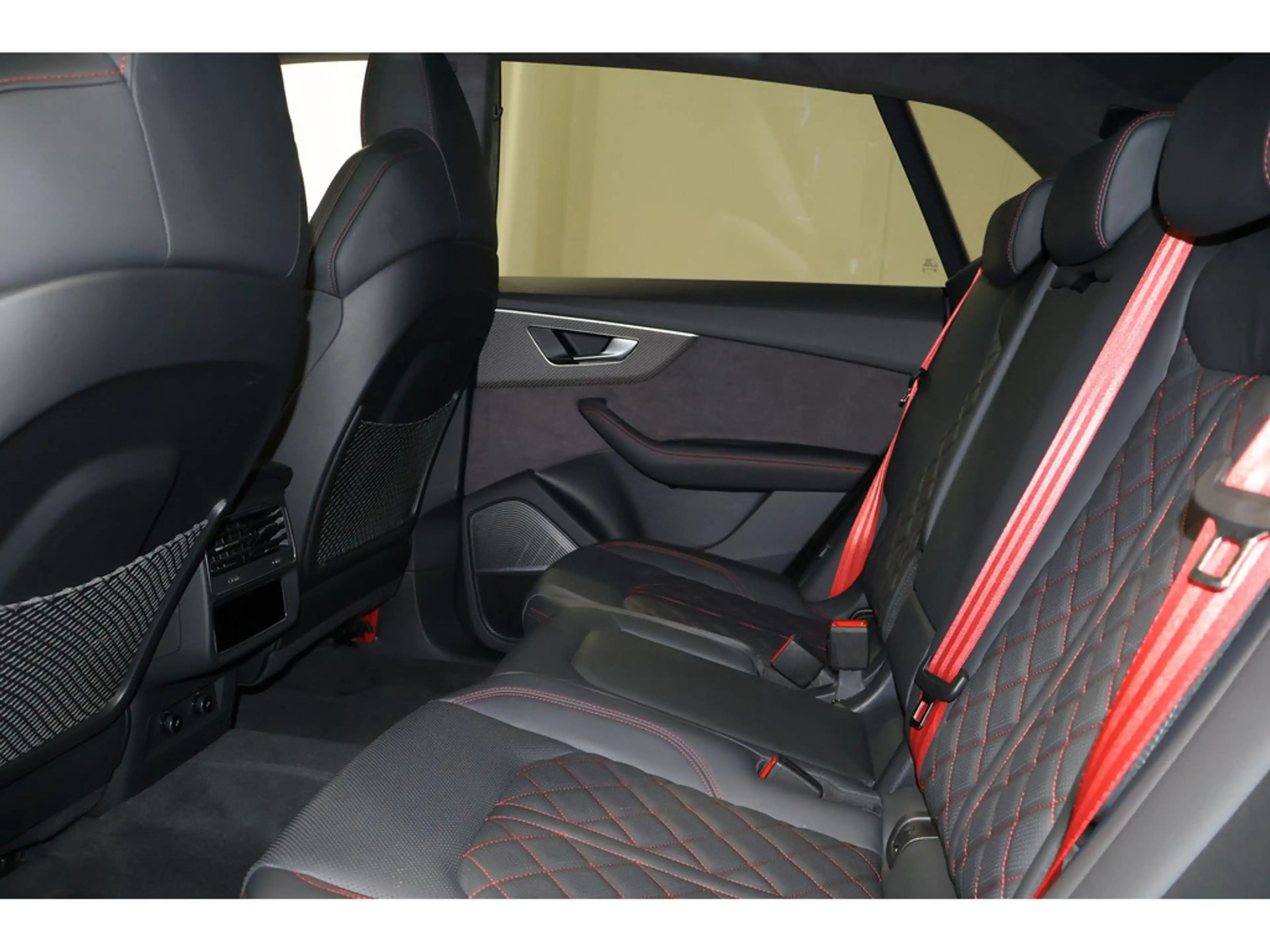 Audi SQ8 4.0 TFSI quattro B&O*Matrix*Pano — photo 13