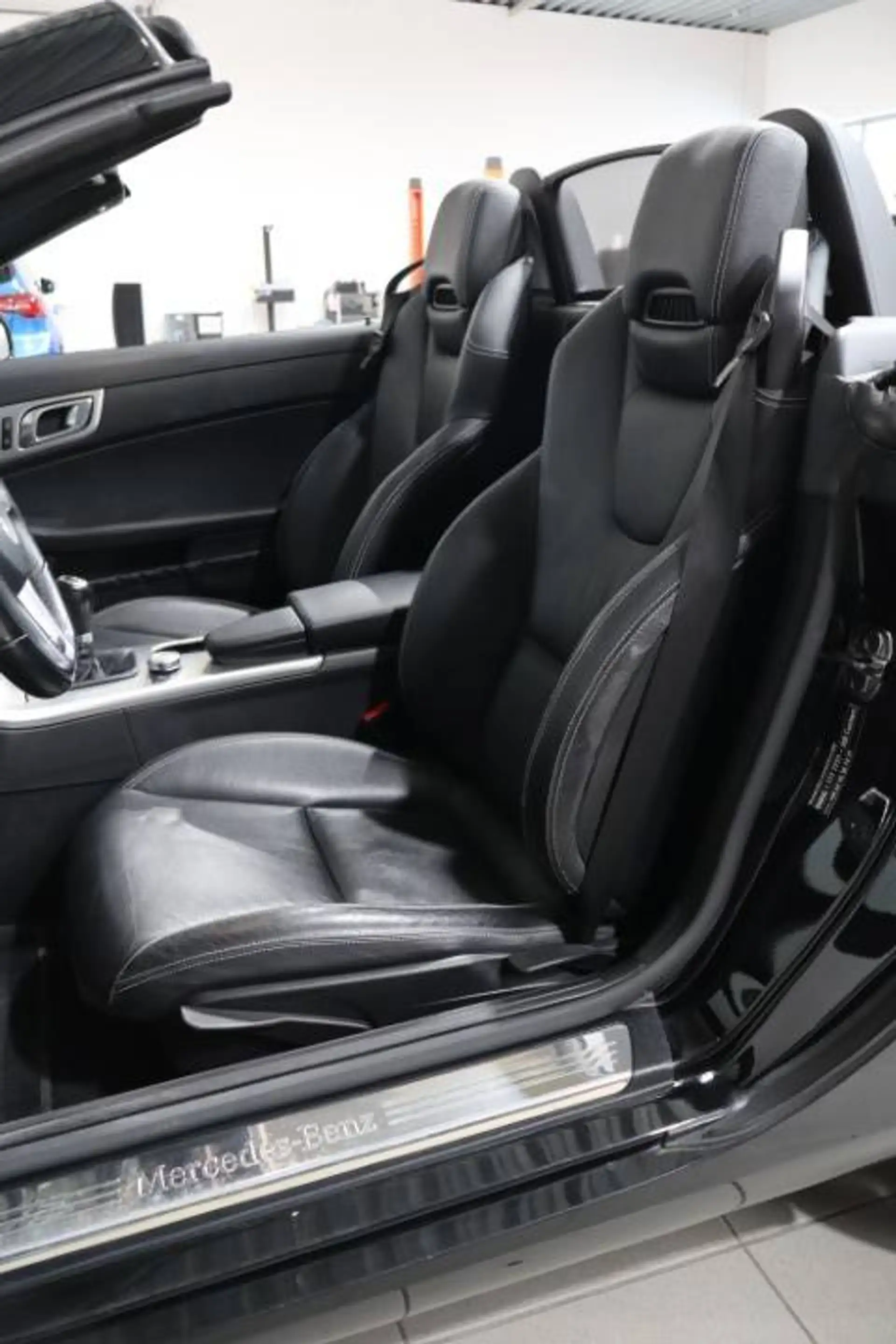 Mercedes-Benz SLK 200 SLK 200 AMG PACK — photo 10